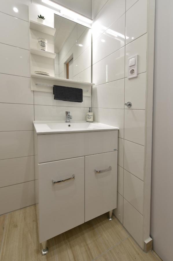 Kiralykut 2 Apartman - Ingyen Parkolas, Bicajok, Ac Székesfehérvár Extérieur photo