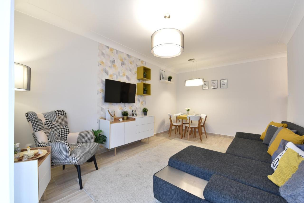 Kiralykut 2 Apartman - Ingyen Parkolas, Bicajok, Ac Székesfehérvár Extérieur photo